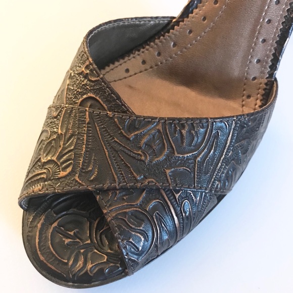 Franco Sarto Bronze Platform Open Toe Sandal - Picture 3 of 6